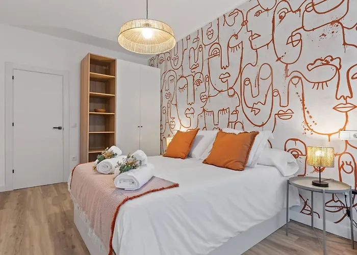 Lejlighed Picasso, 6 Personas, Espacioso Piso De Diseno *