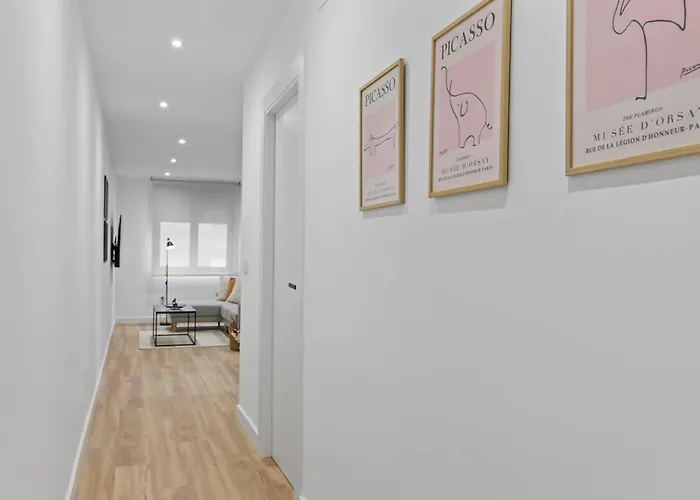 Appartement Picasso, 6 Personas, Espacioso Piso De Diseno *