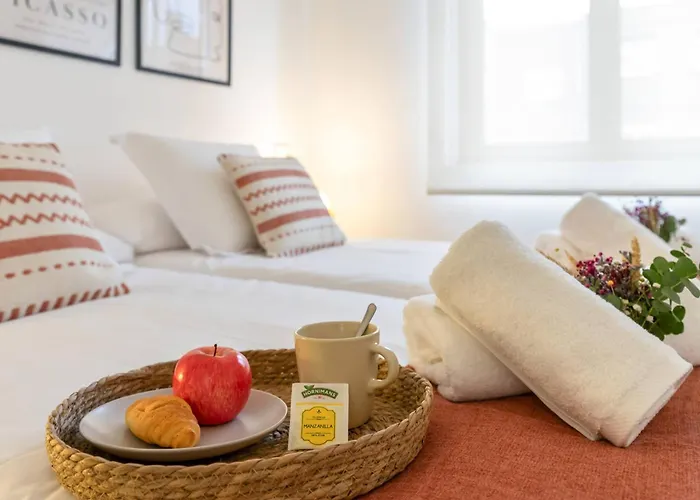 Picasso, 6 Personas, Espacioso Piso De Diseno *